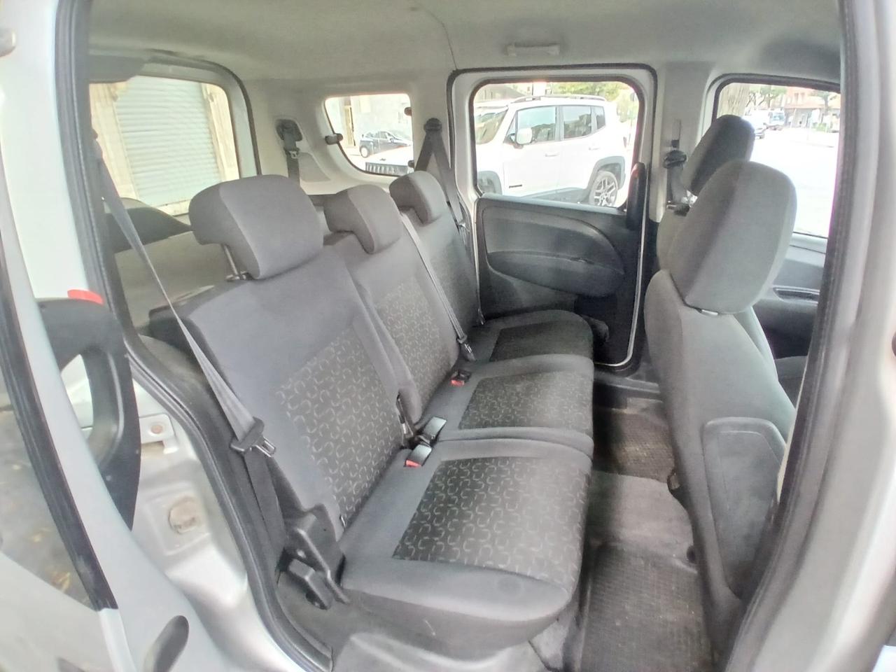 FIAT DOBLO 1.6 MTJ 105CV 7 POSTI INTROVAB CHIAMA