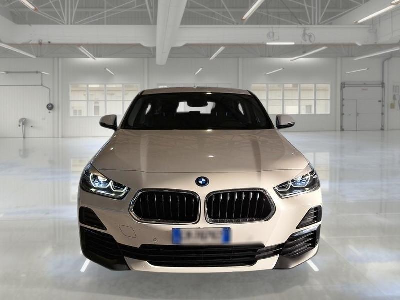 BMW X2 XDRIVE 25E BUSINESS X AUTOMATICO SUV