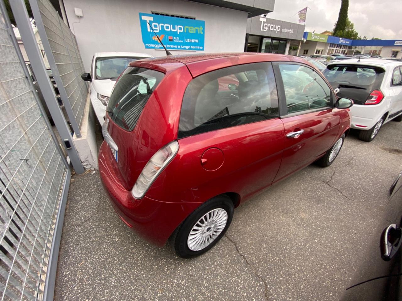 Lancia Ypsilon 1.3 MJT 75CV Argento