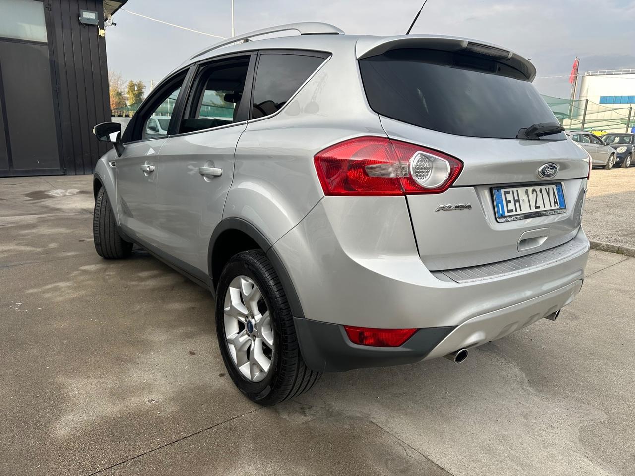 Ford Kuga 2.0 TDCi 140 CV 2WD Titanium DPF