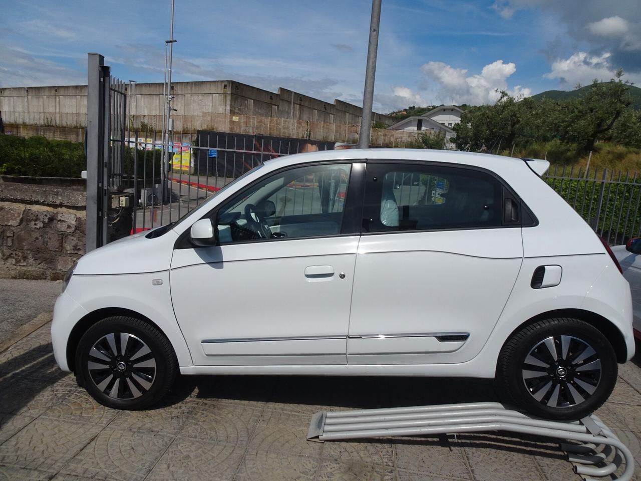 RENAULT TWINGO INTENS