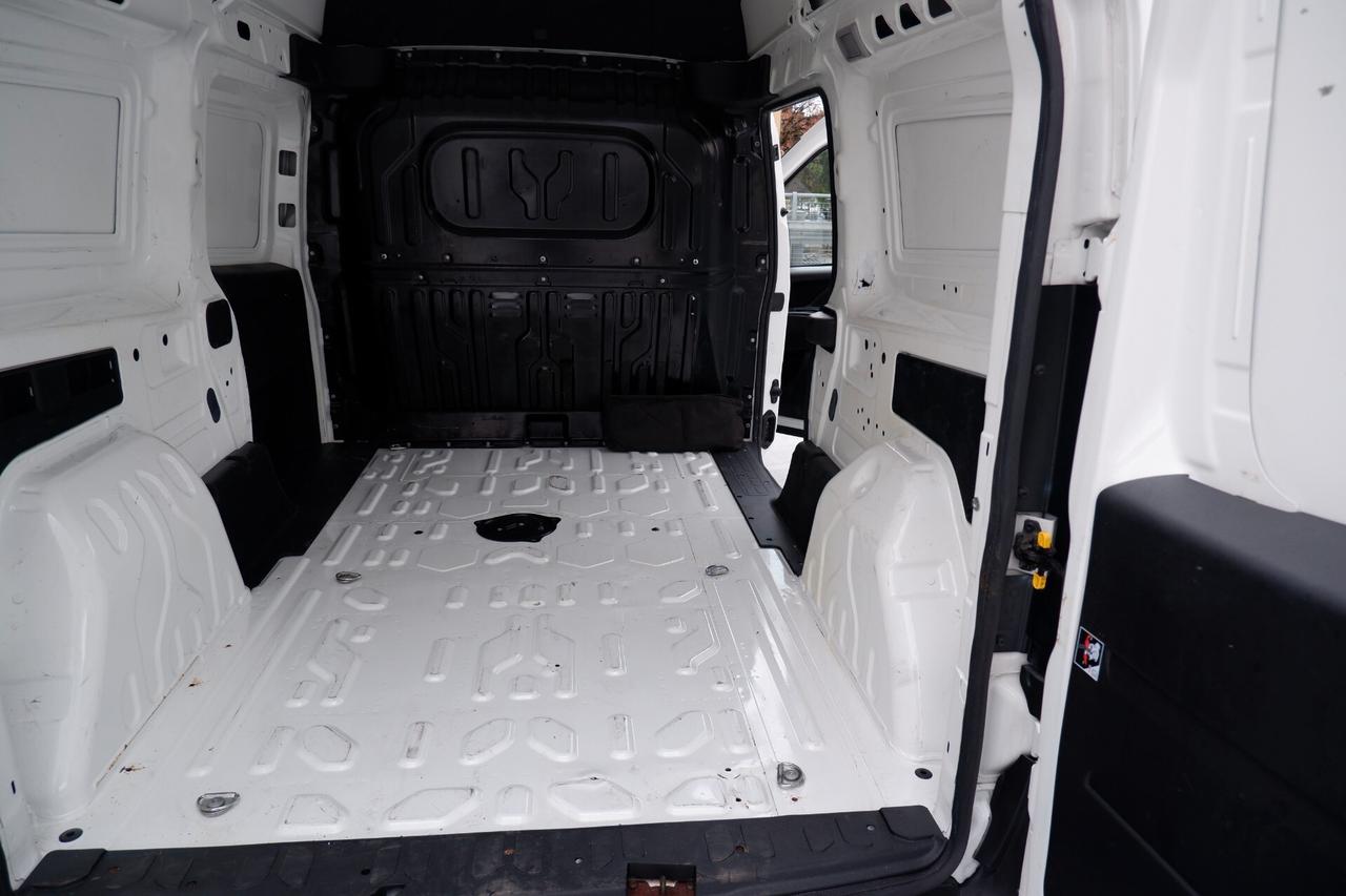 Fiat Doblo 1.6 MJT 105CV S&S PL-TA Cargo Maxi XL Business