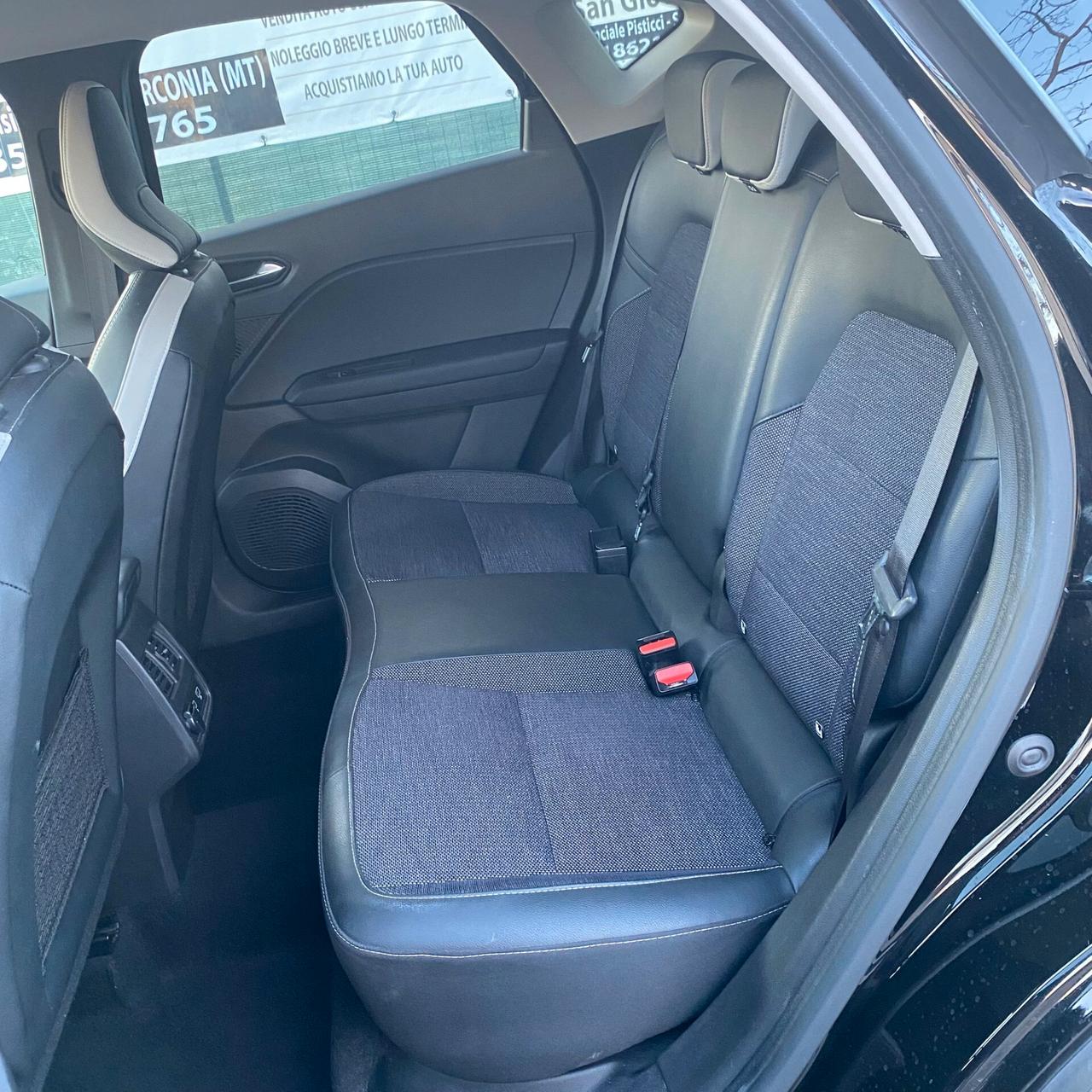 Renault Captur TCe 90 CV Techno