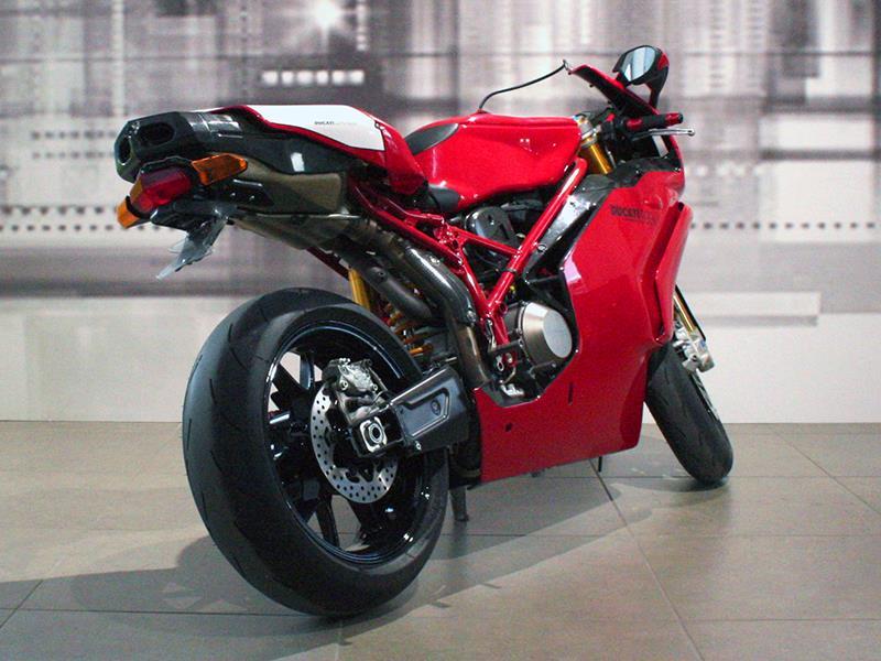 Ducati 999 R