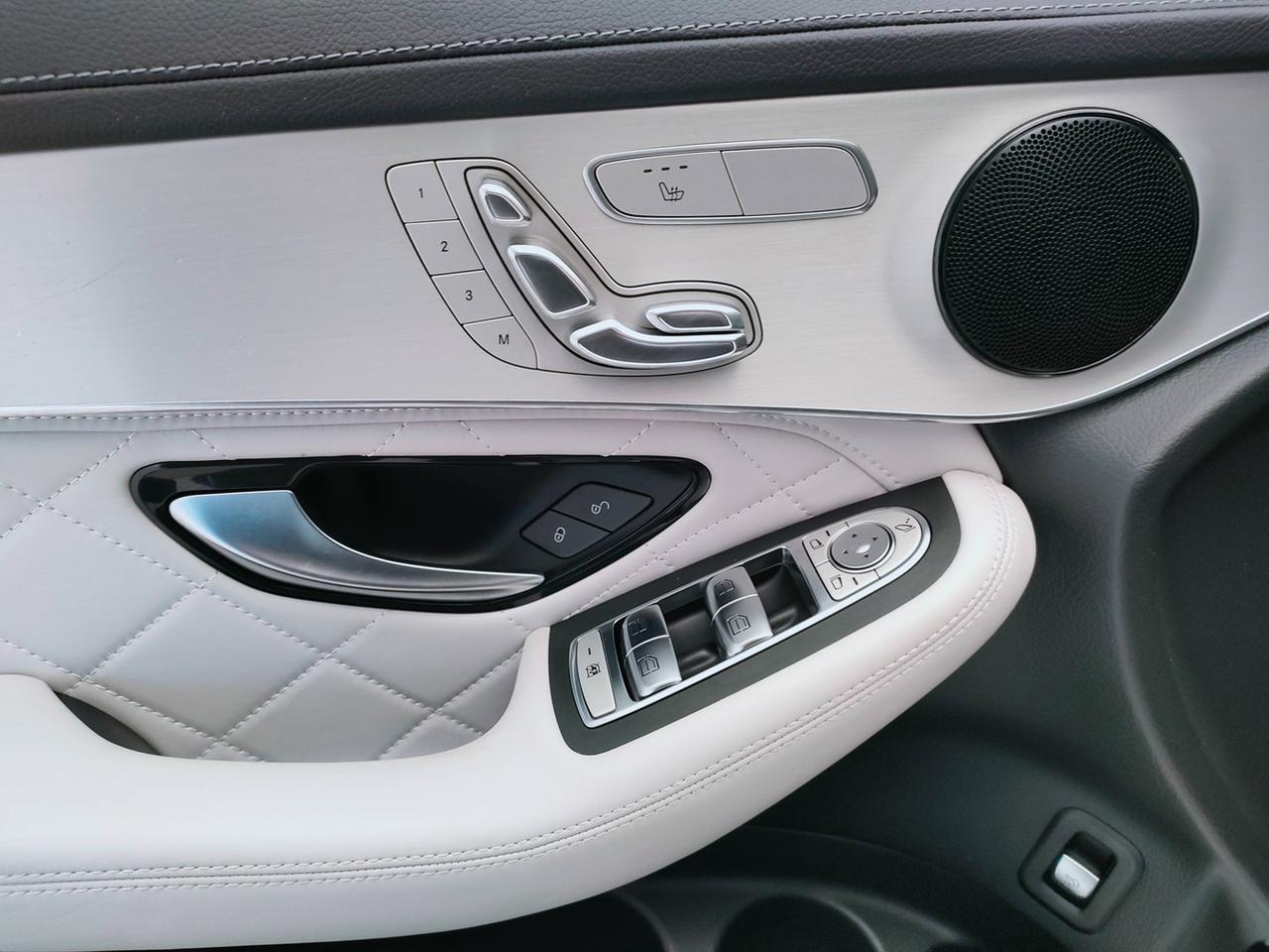 Mercedes-Benz GLC - X253 2019 - GLC 220 d Business 4matic auto