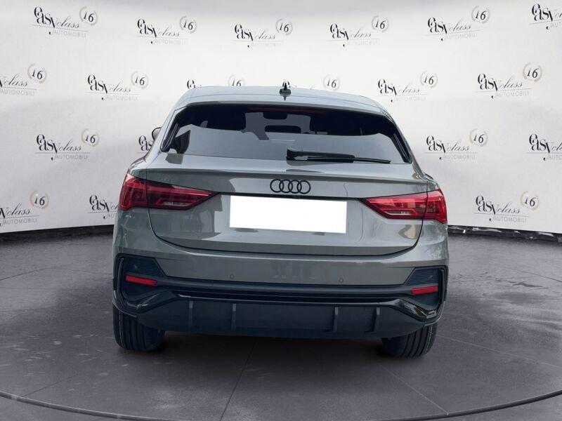 Audi Q3 35 TFSI S tronic S line black pack 19" Led Matrix Camera