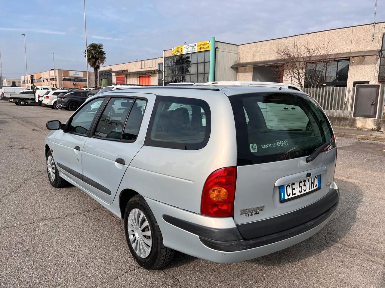 Renault Megane Mégane 1.4 16V 5 porte Confort Authentique