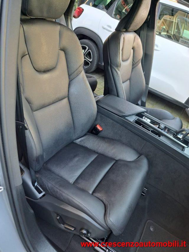 VOLVO XC60 B4 Diesel ibrida Plus Dark - AZIENDALE