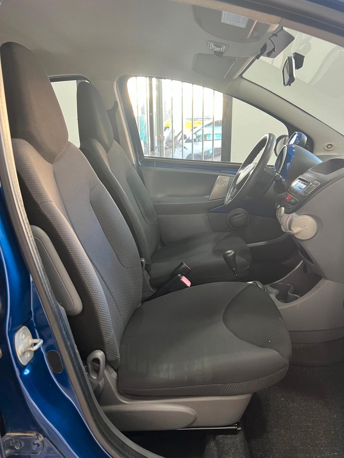 Toyota Aygo 1.0 12V VVT-i 5 porte