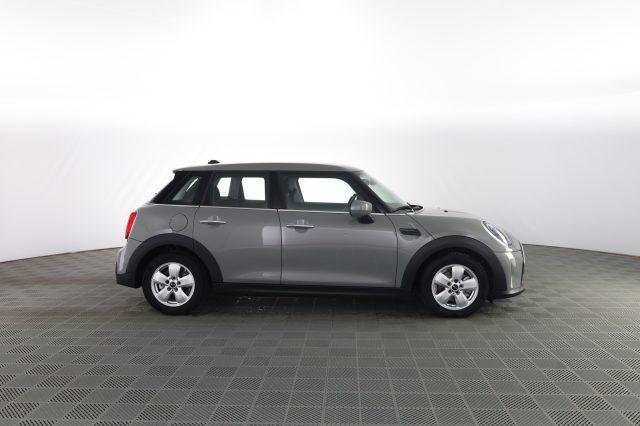 MINI Mini 5 Porte 1.5 Cooper Essential 5 porte