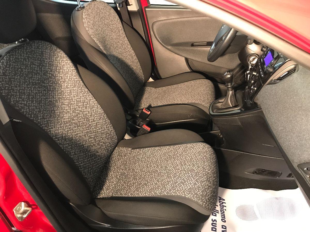 LANCIA Ypsilon 1.2 69 CV 5p. Silver