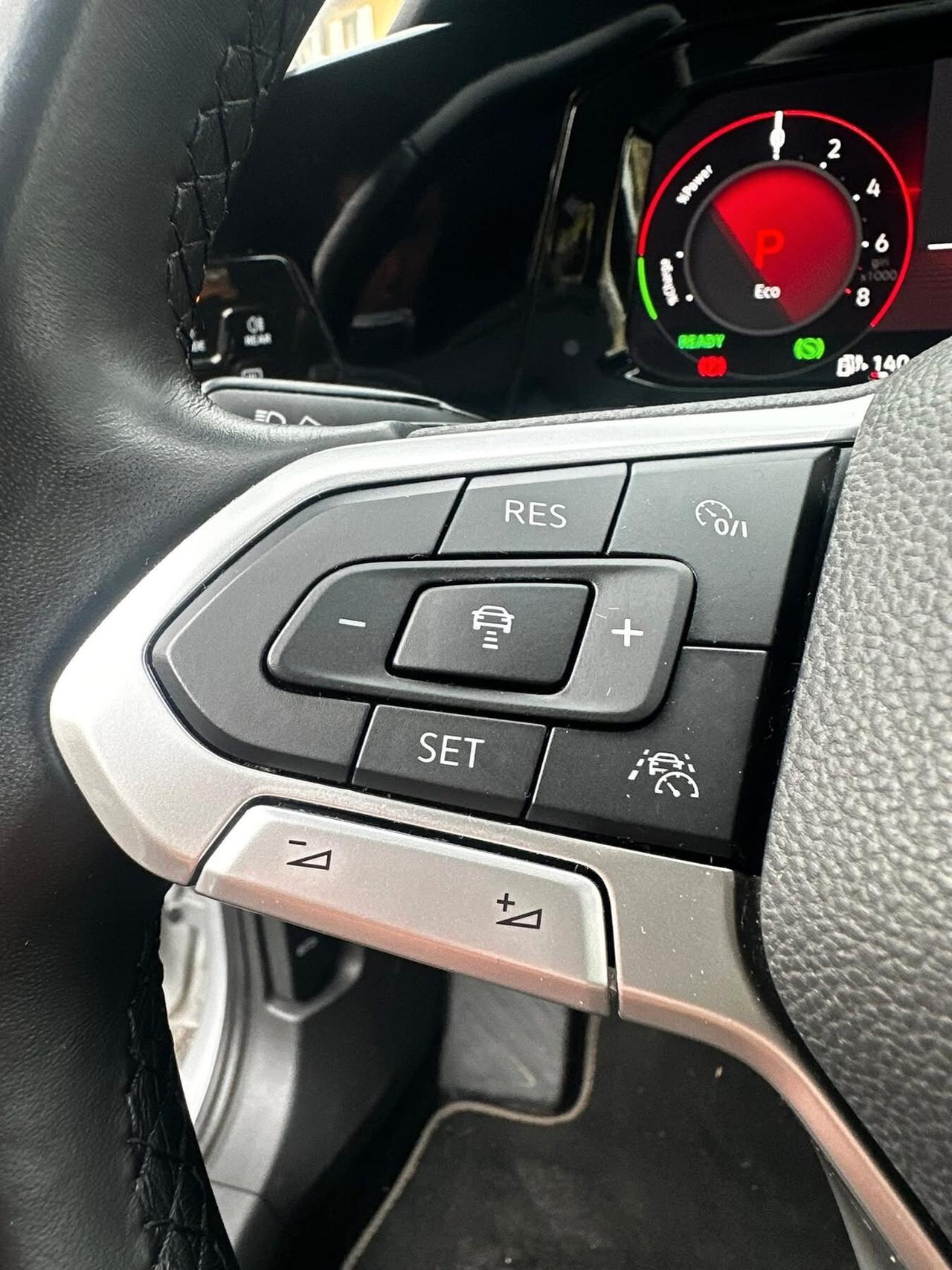 Volkswagen Golf 1.4 TSI eHYBRID 204 CV DSG Style