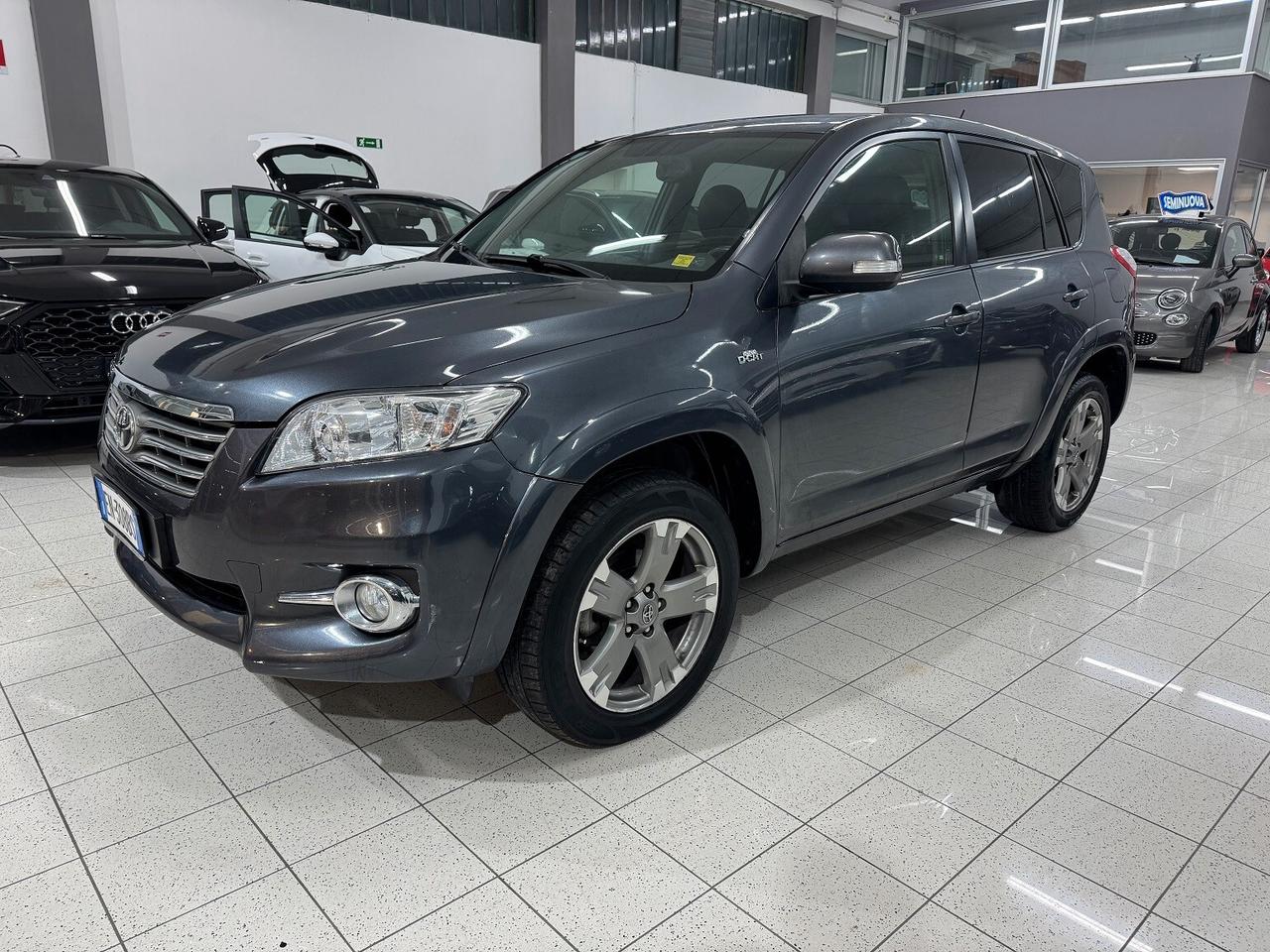 RAV4 2.2 D-Cat 150CV auto PREZZO VELOCE