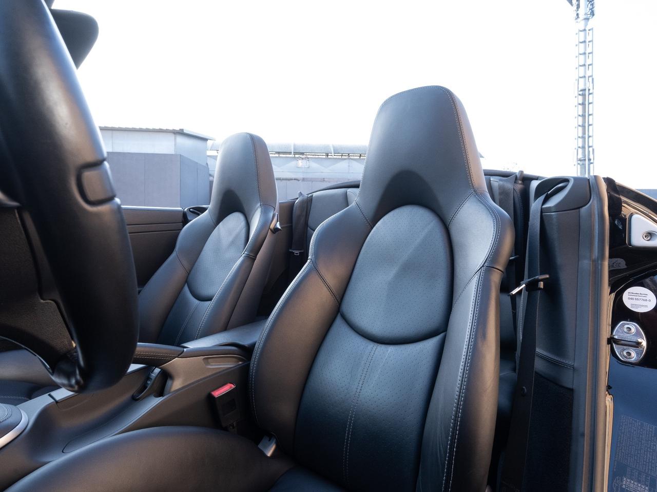 Porsche 911 TURBO CABRIOLET - PDK