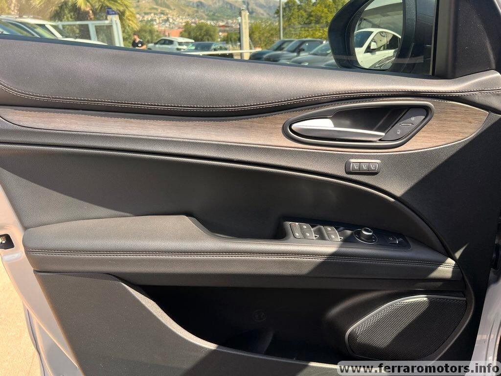Alfa Romeo Stelvio 2.0 Turbo 280 CV AT8 Q4 Executive