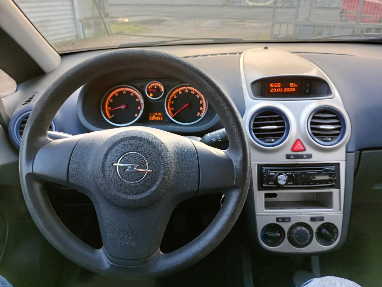 Opel Corsa 1.2 5 porte Australian Edition