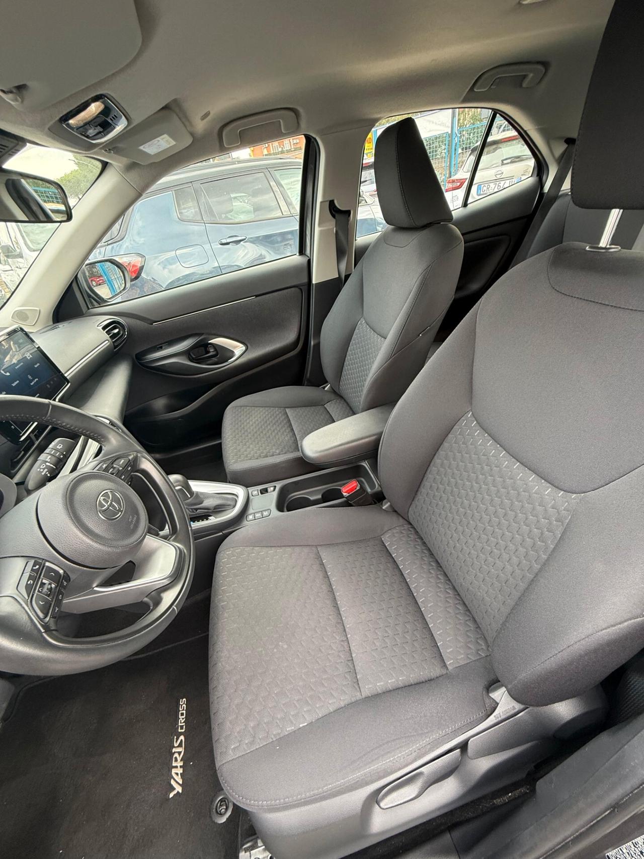 Toyota Yaris Cross Hybrid 1.5 **TAGLIANDI TOYOTA**