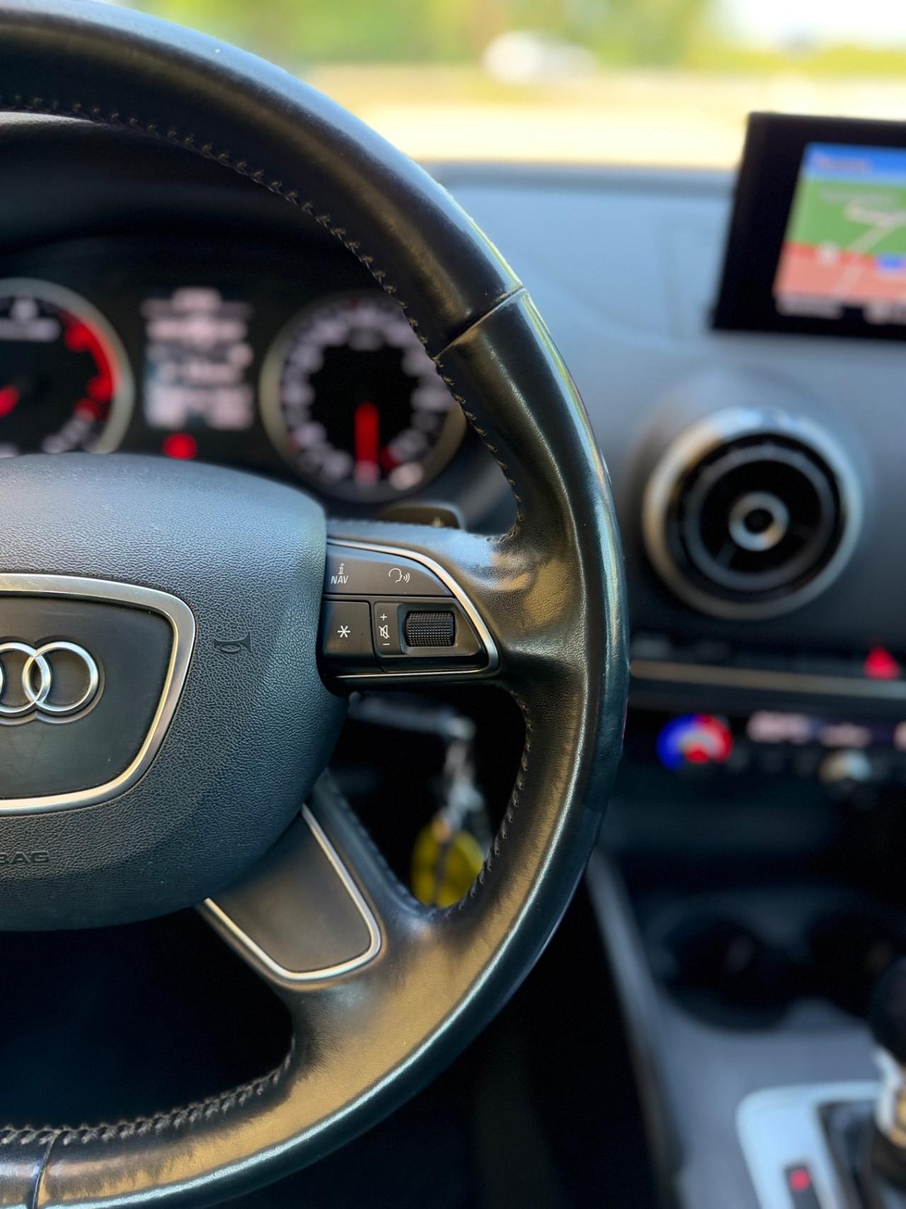 Audi A3 1.6 TDI S tronic