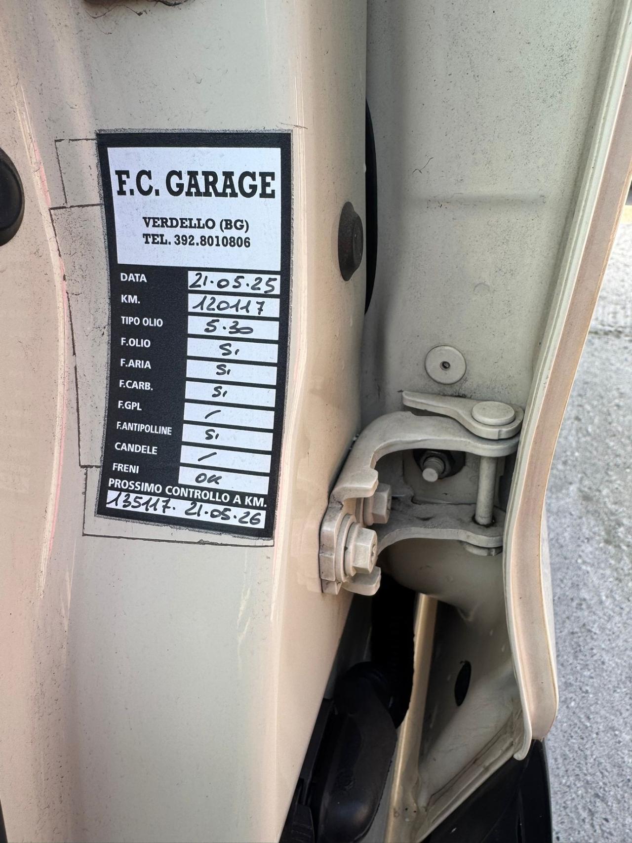 Renault Clio dCi 8V 75 CV Start&Stop 5 porte Energy Duel neopatentati