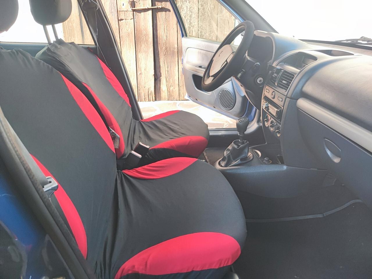 Renault Clio 1.2 cat 5 porte Confort neopatentati