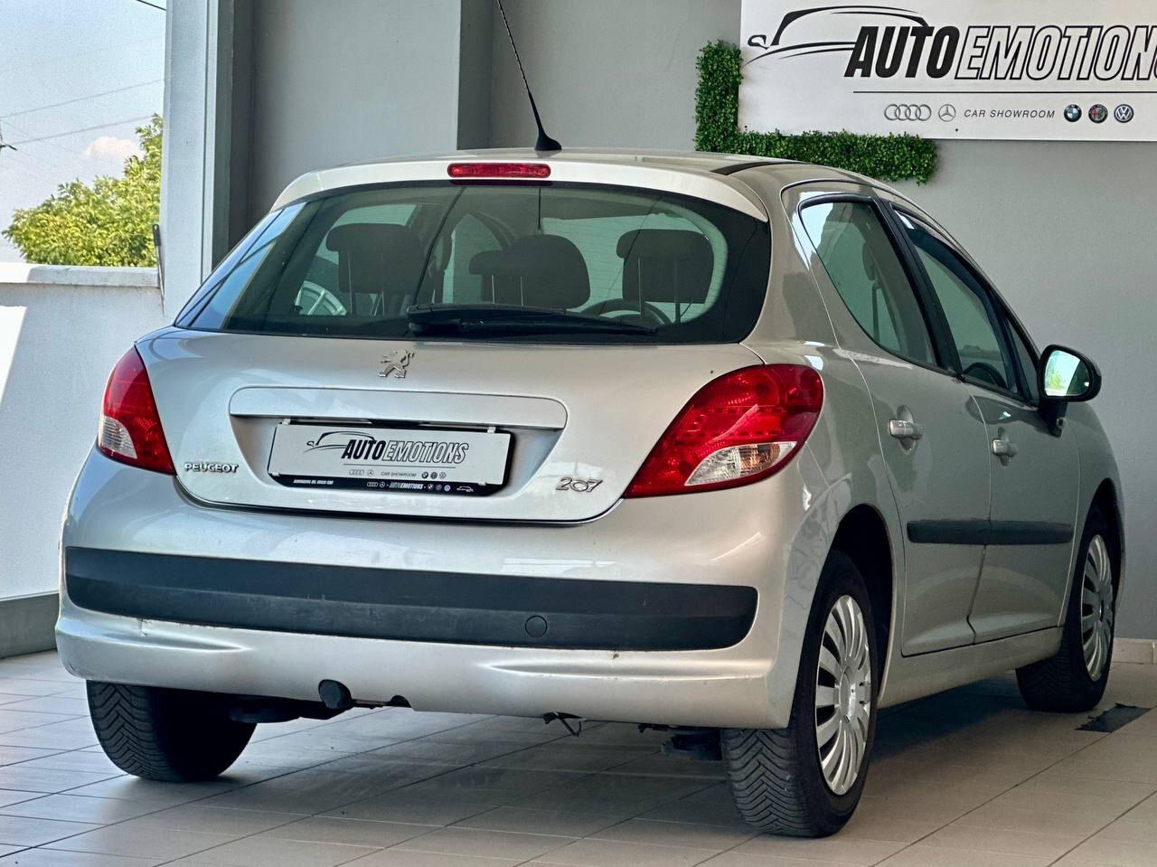 Peugeot 207 - 1.4 | 95CV