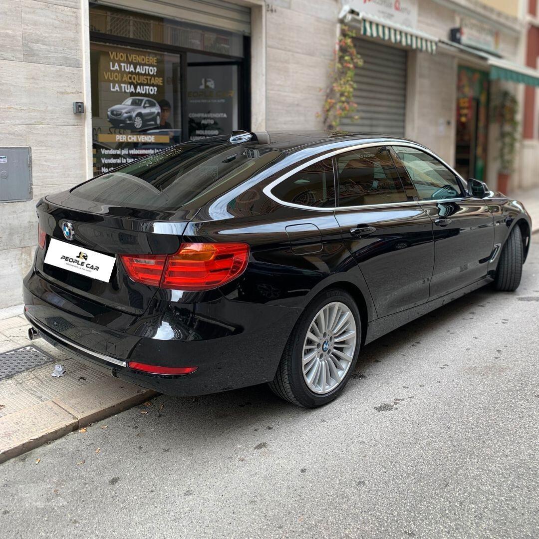 BMW Serie 3 GT 320d Luxury