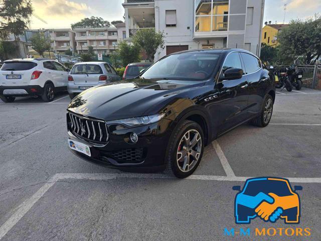 MASERATI Levante V6 Diesel 275 CV AWD Granlusso