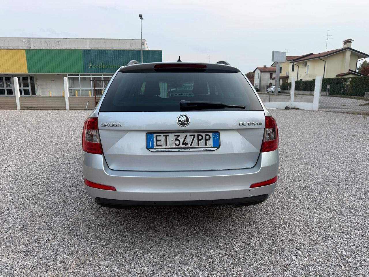 Skoda Octavia 1.6 TDI CR 105 CV DSG Wagon Executive