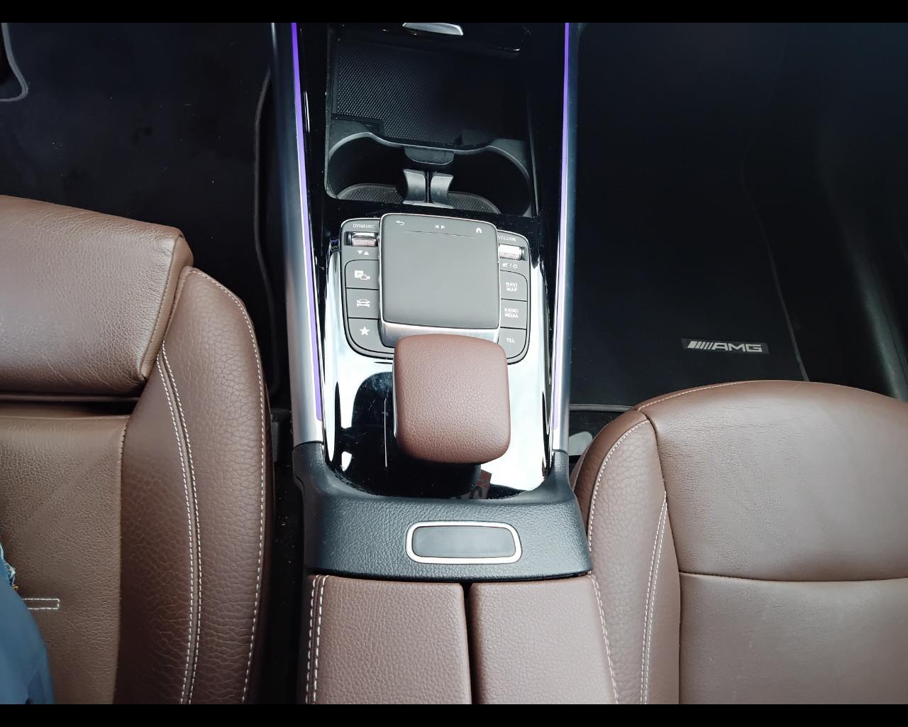 Mercedes-Benz GLA-H247 2020 - GLA 250 e phev (eq-power) Premium auto