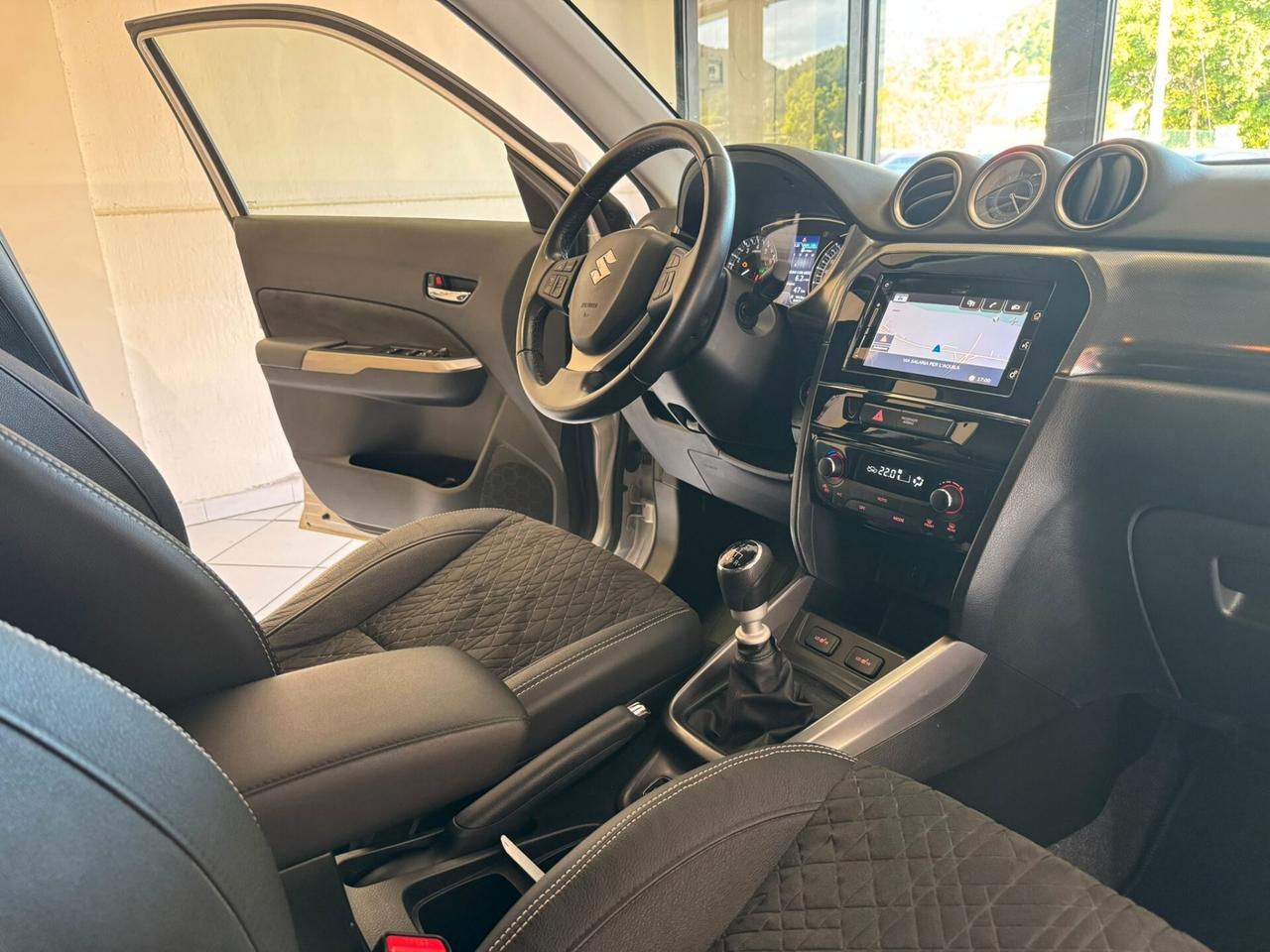 Suzuki Vitara 1.4 Hybrid 4WD AllGrip Top