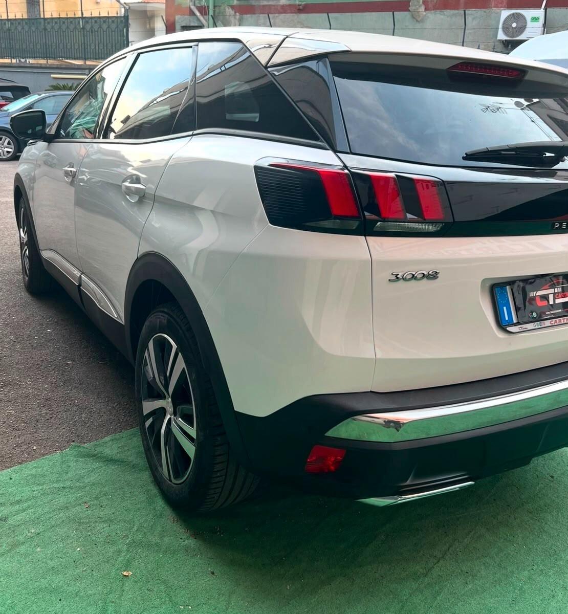 Peugeot 3008 BlueHDi 130 S&S EAT8 Allure