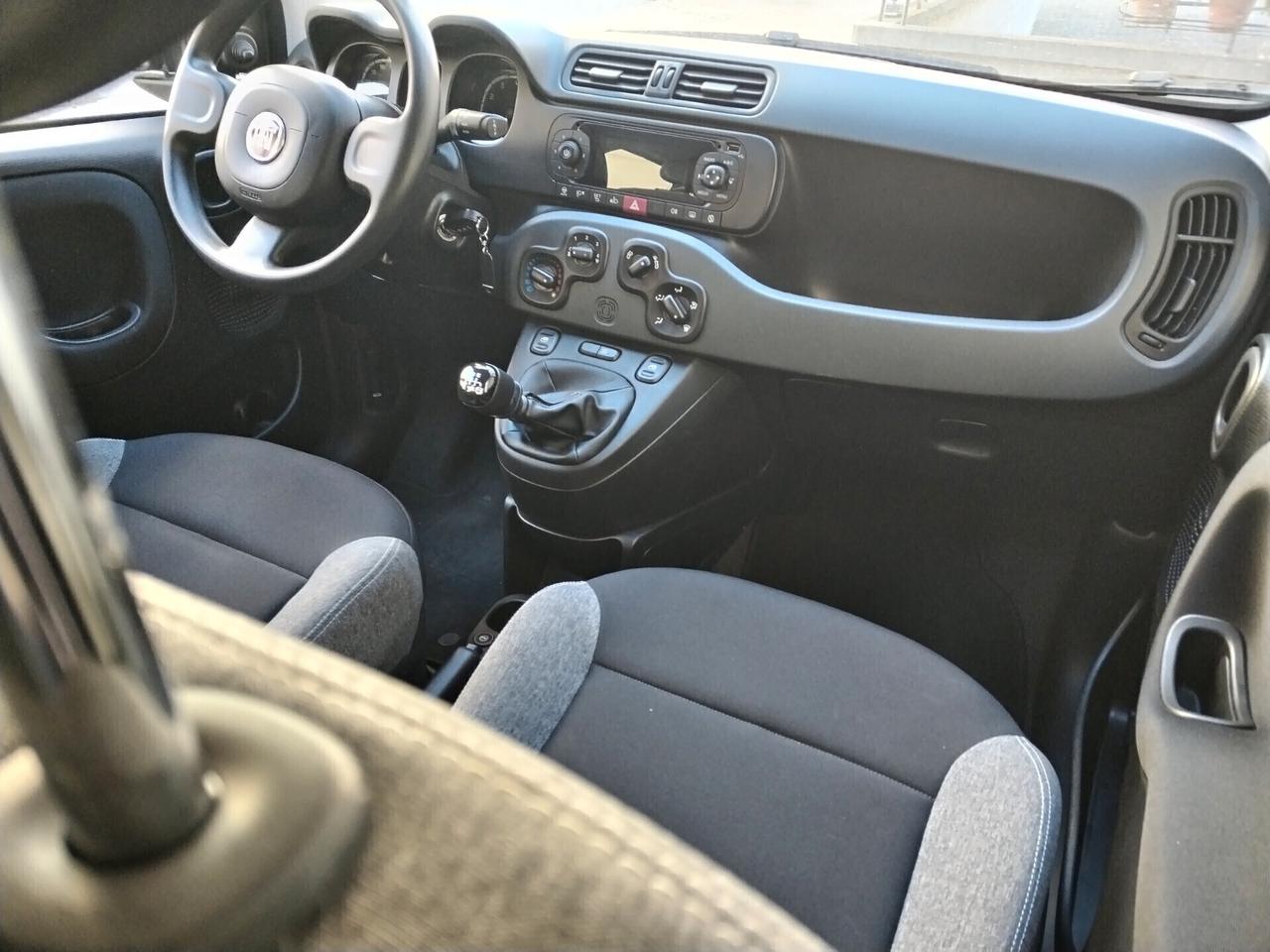 Fiat Panda 1.0 HYBRID con IMPIANTO GPL NUOVO