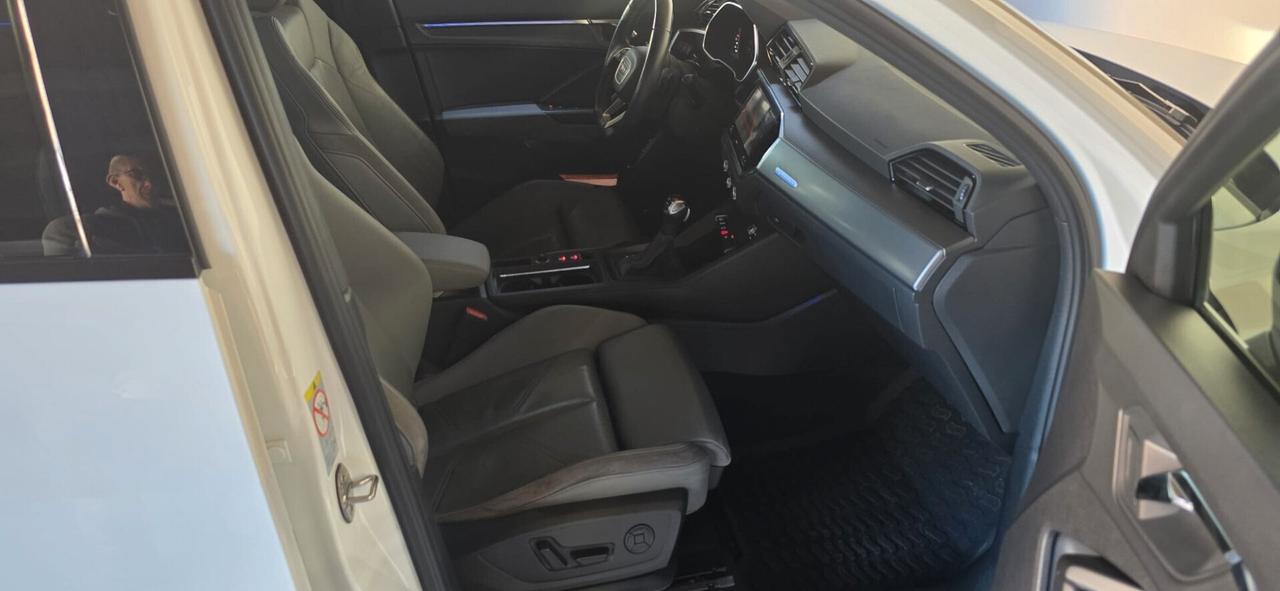 Audi Q3 SPB 35 TDI quattro S tronic line edition