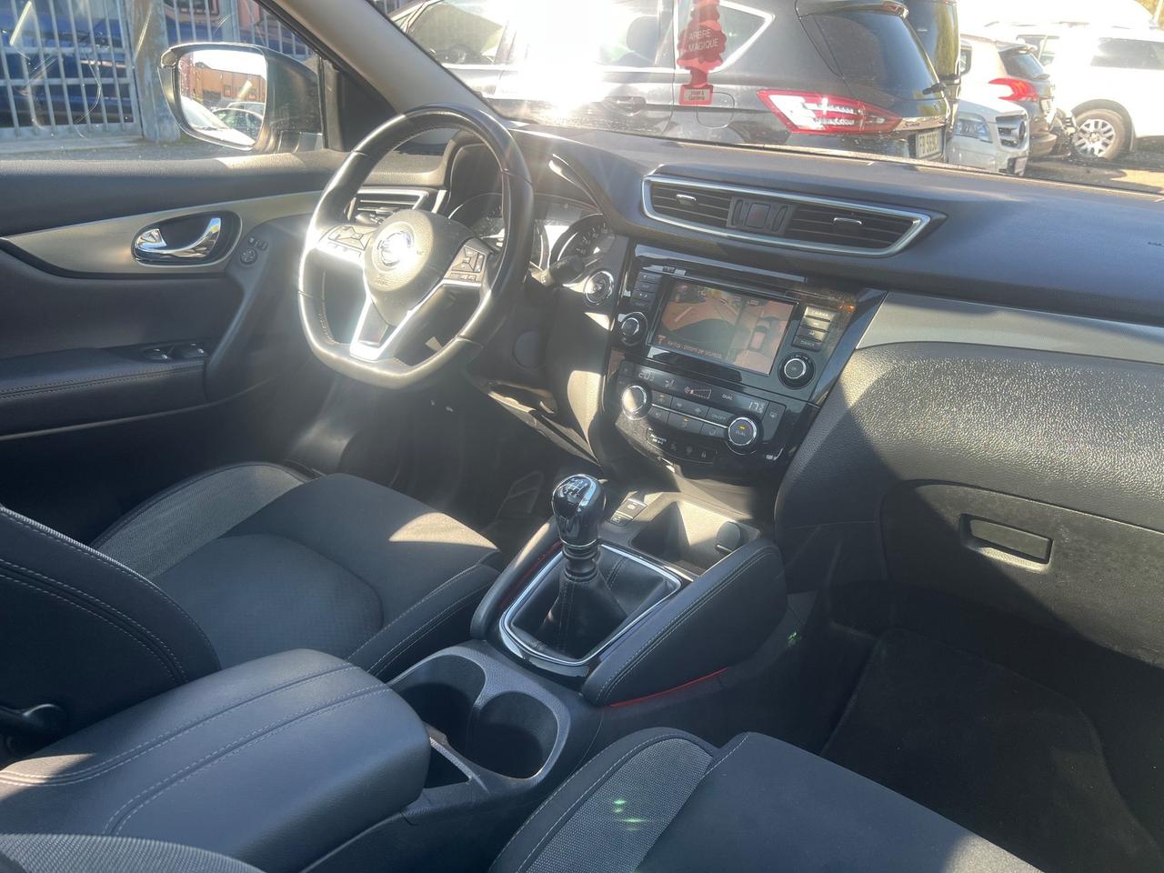 Nissan Qashqai 1.3 DIG-T 140 CV Tekna+