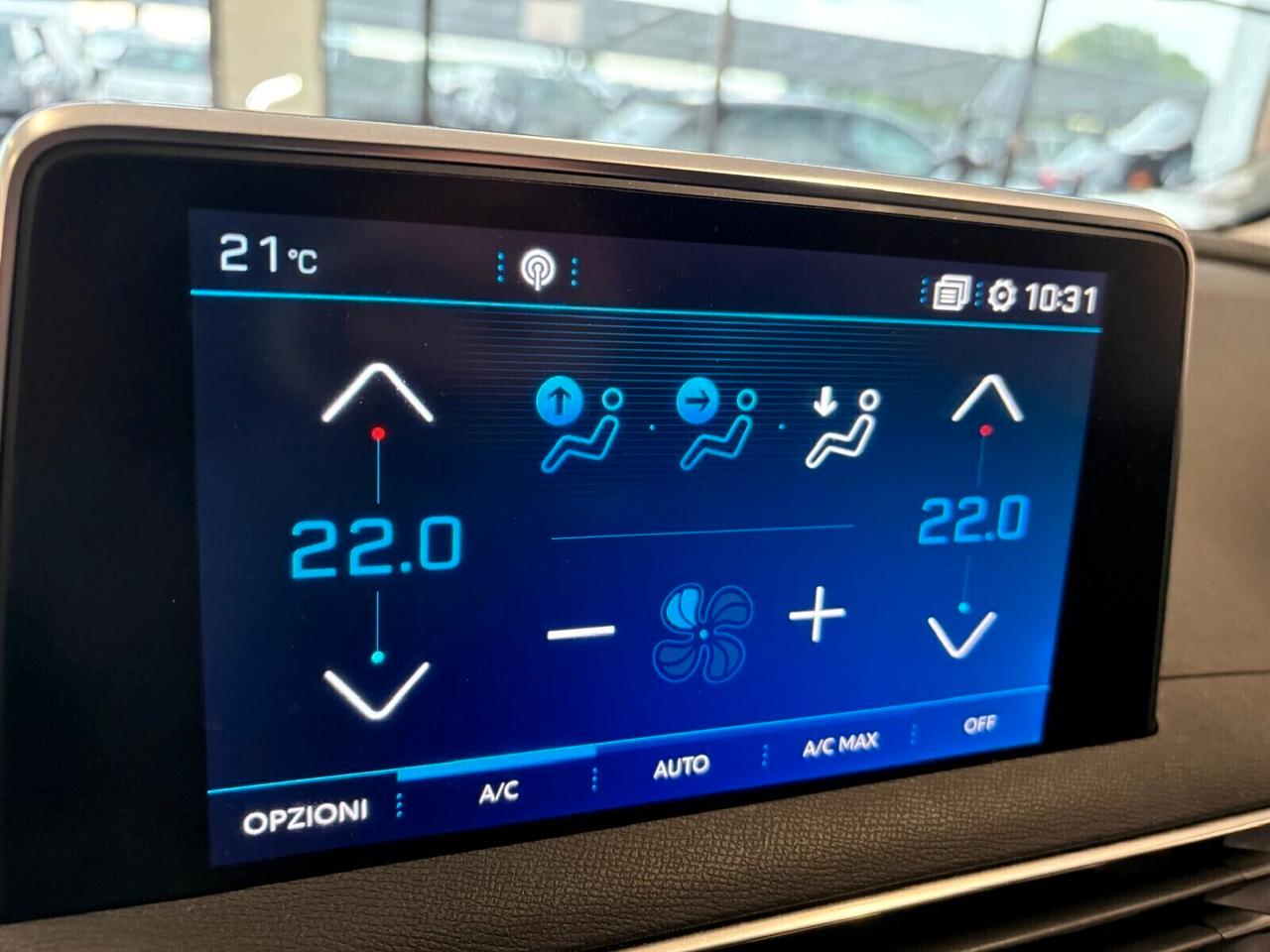 Peugeot 3008 ALLURE BlueHDi 130 EAT8 SPOTICAR