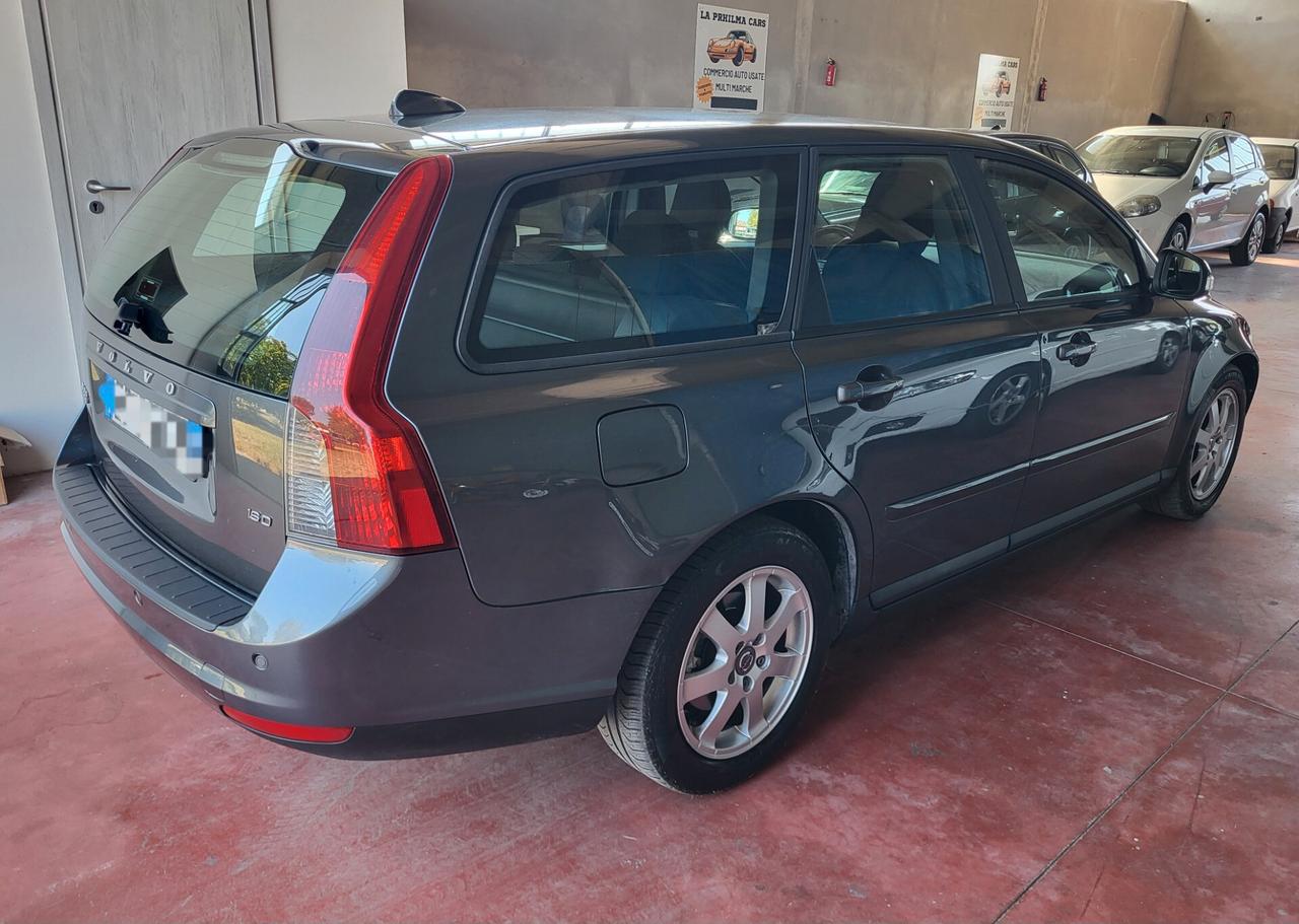 Volvo V50 D2 POLAR