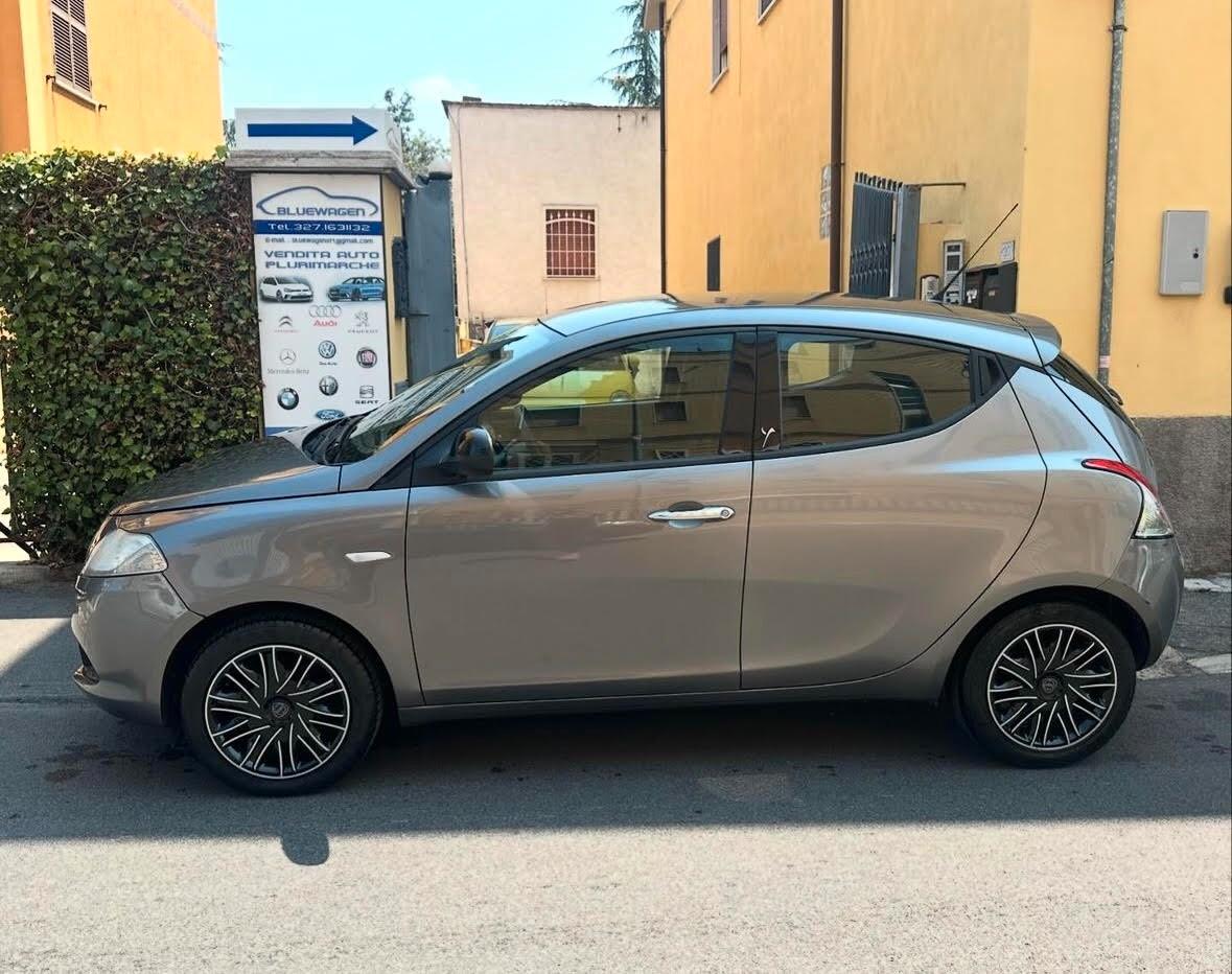 Lancia Ypsilon 1.2 Benzina 69 CV FINANZIABILE