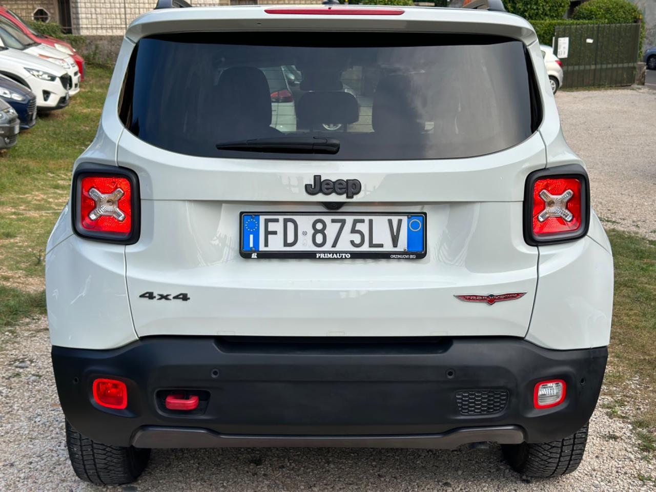 Jeep RENEGADE 2.0 MJT 4WD TRAILHAWK EU6B KMCERT