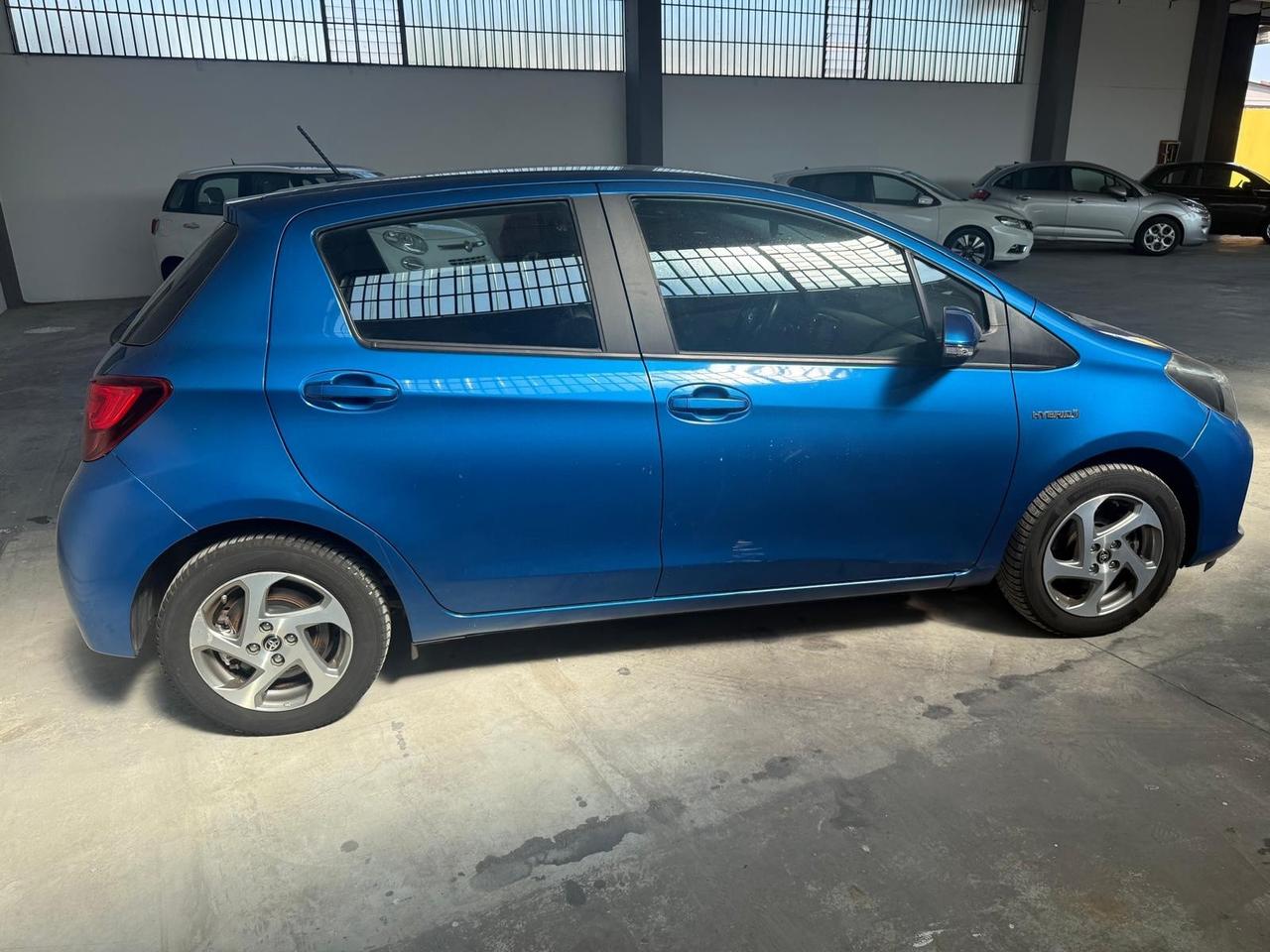 Toyota Yaris 1.5 Hybrid 5 porte Active
