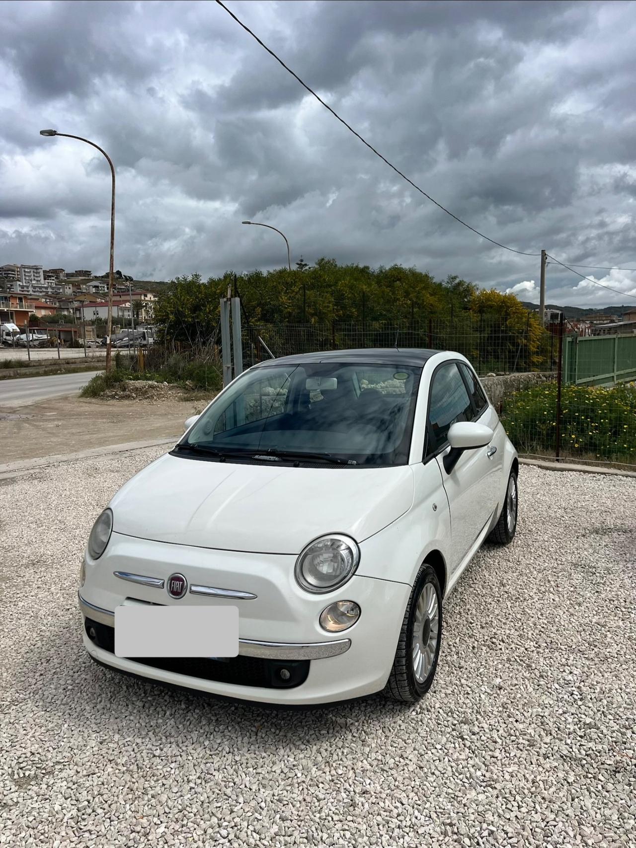 Fiat 500 1.2 benzina anno 2012