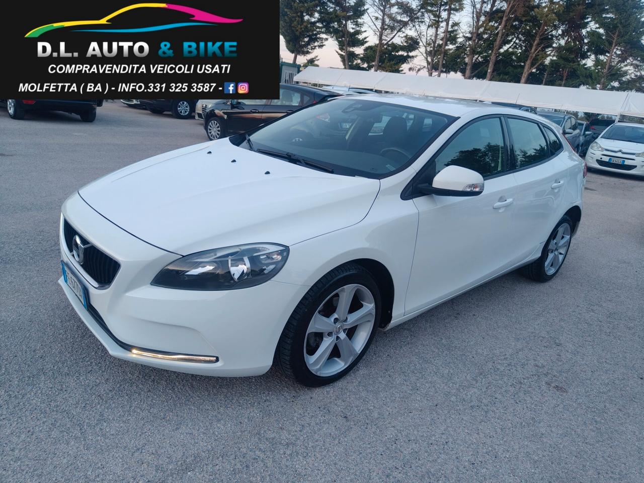 Volvo V40 D3 2.0D 120cv Momentum