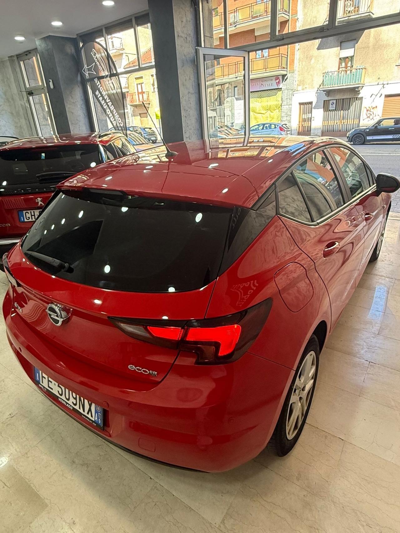 Opel Astra 1.0 Turbo ecoFLEX Start&Stop aut. 5 porte Innovation