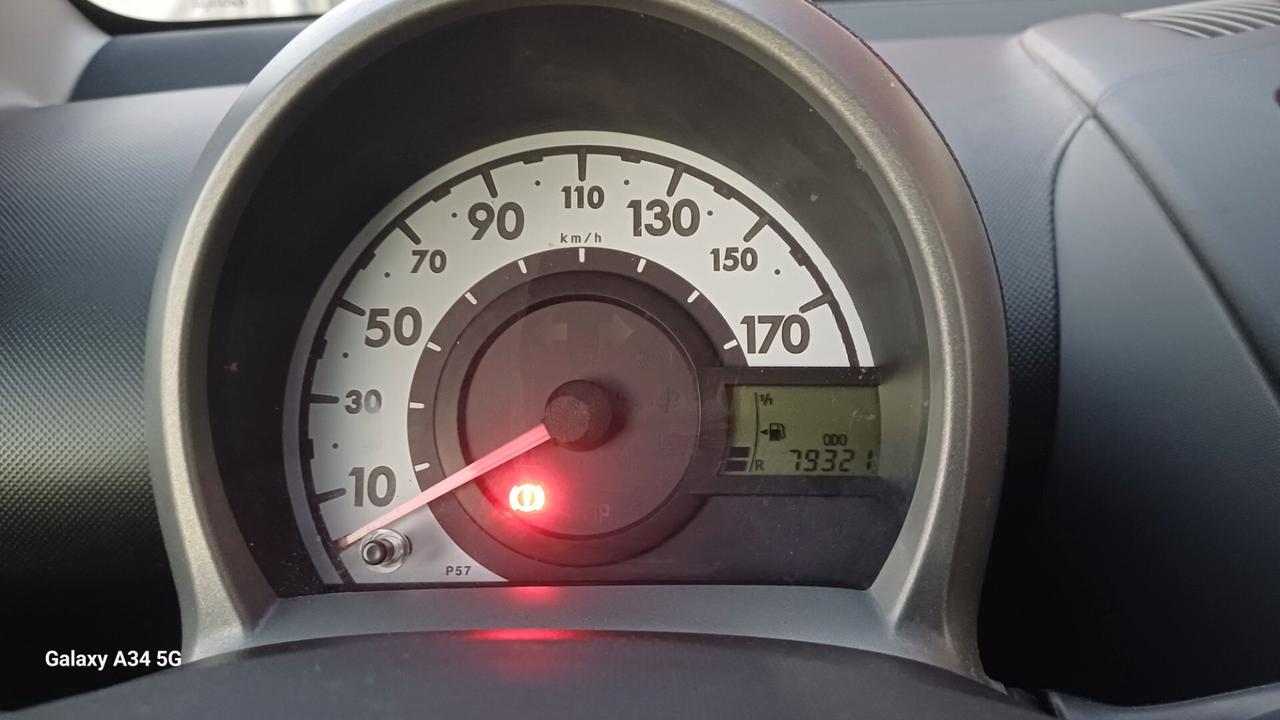 Peugeot 107 1.0 68CV 3p. Access