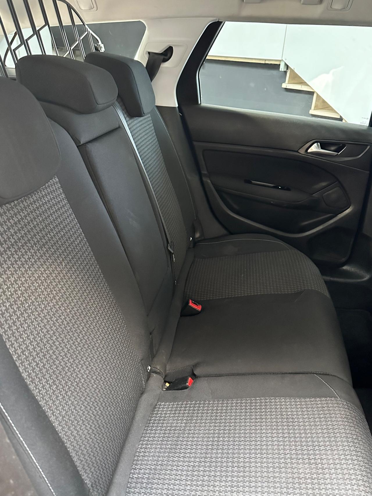 Peugeot 308 BlueHDi 130 S&S SW GT Line