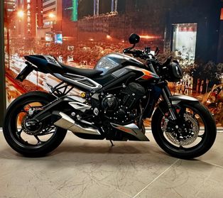 Triumph Street Triple