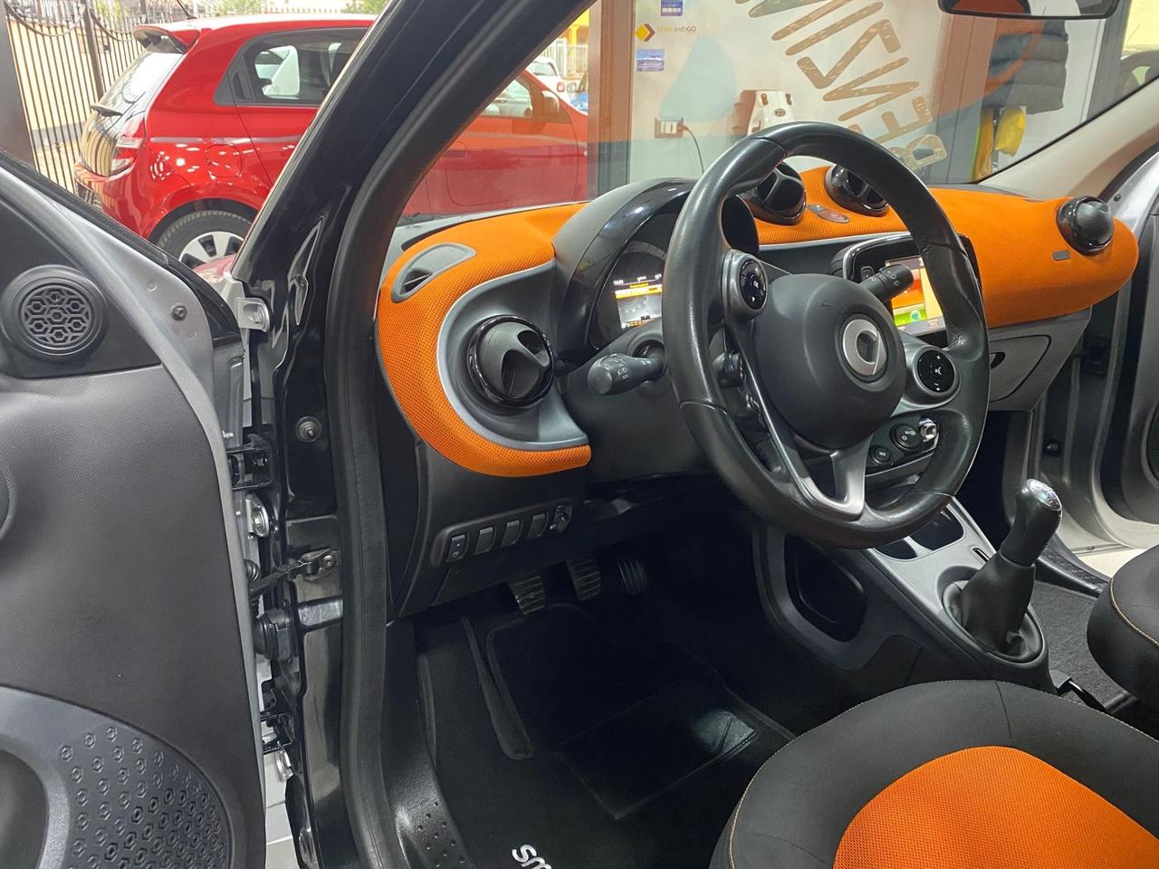 Smart ForFour 70 1.0 Passion