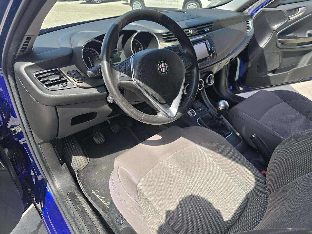 Alfa Romeo Giulietta 1.6 JTDm-2 105 CV Distinctive