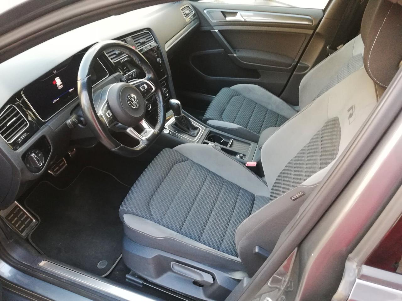 Volkswagen Golf 1.5 TSI DSG 5p. R-Line - 2019