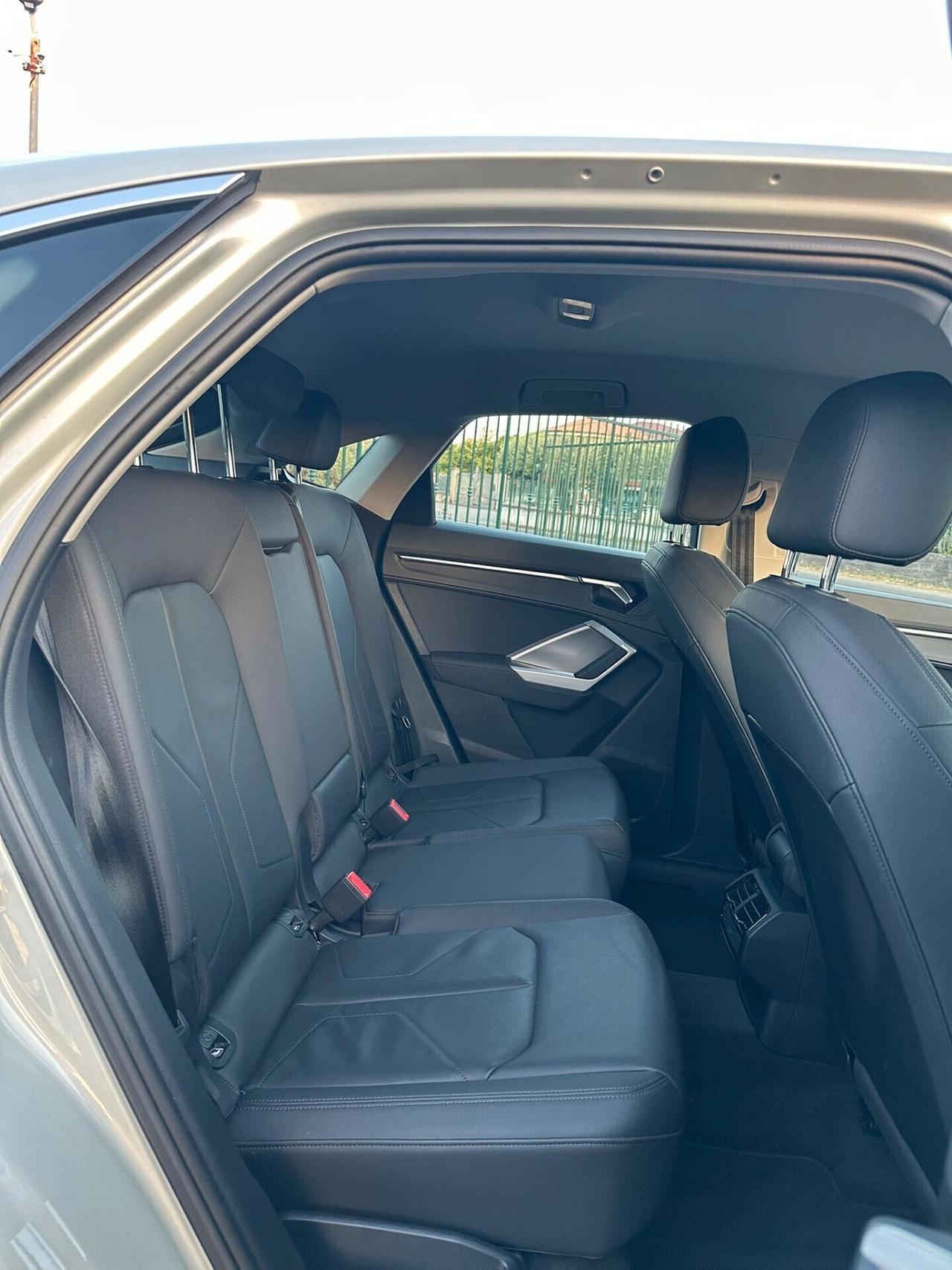 Audi Q3 35 TDI quattro S line edition