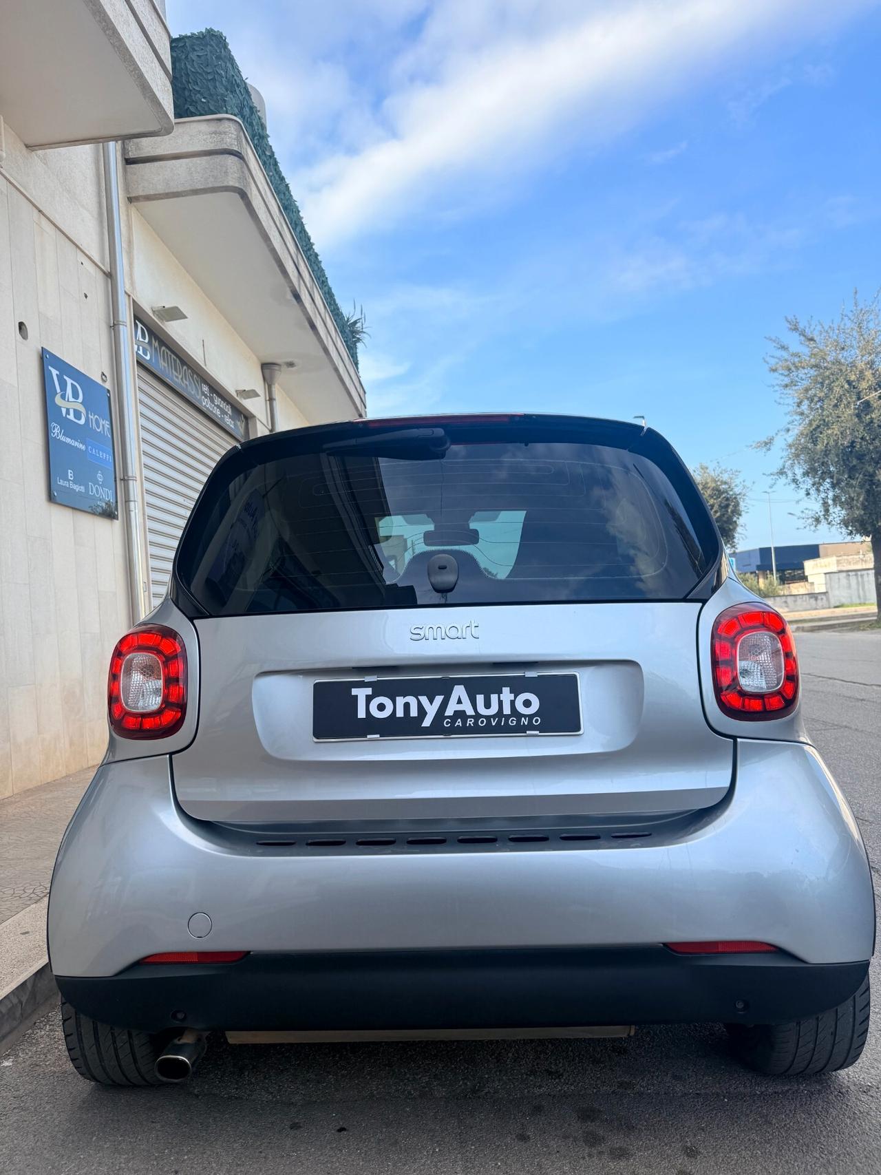 Smart ForTwo 70 c.v. BENZINA 1.0 Passion CON TETTO PANORAMICO,BLOCK SHAFT,FULL LED,BLUETOOTH